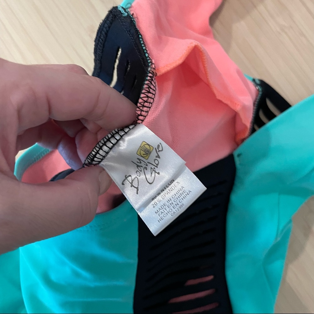 Body glove teal mint black cutout one piece swimsuit - Picture 4 of 8